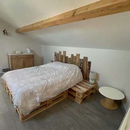 Chambre privative chez Toutoune Fontainebrux Extérieur photo